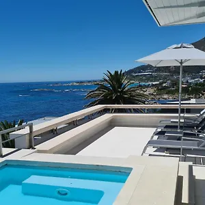 Villa Blue Views And Cape Town